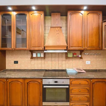 Jon Apartment's * Vlorë