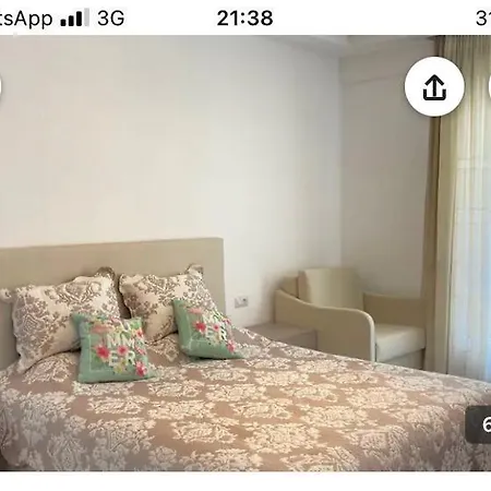 דירה Jon Apartment's