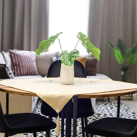 Jon Apartment's דירה