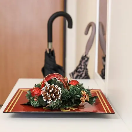 דירה Jon Apartment's *