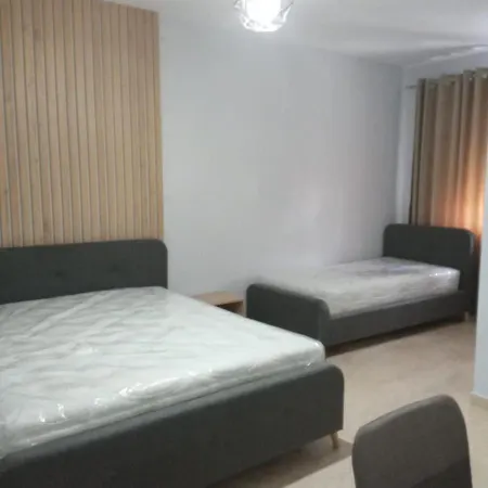 Jon Apartment's דירה