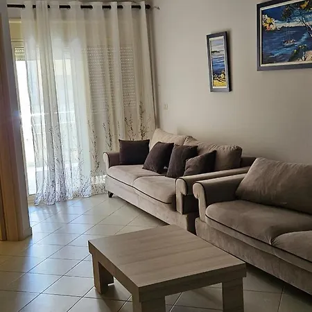 Jon Apartment's Vlorë