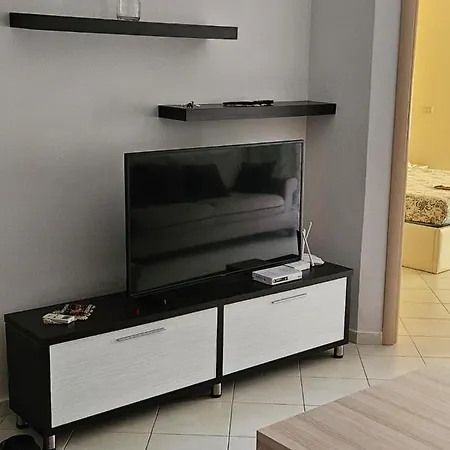 Jon Apartment's דירה Vlorë
